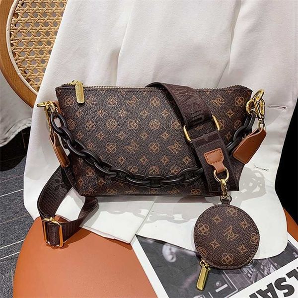 autumn and winter new street versatile casual bag portable chain personalized sling single-shoulder crossbody women's
autumn and winter new street versatile casual bag portable chain personalized sling single-shoulder crossbody women's