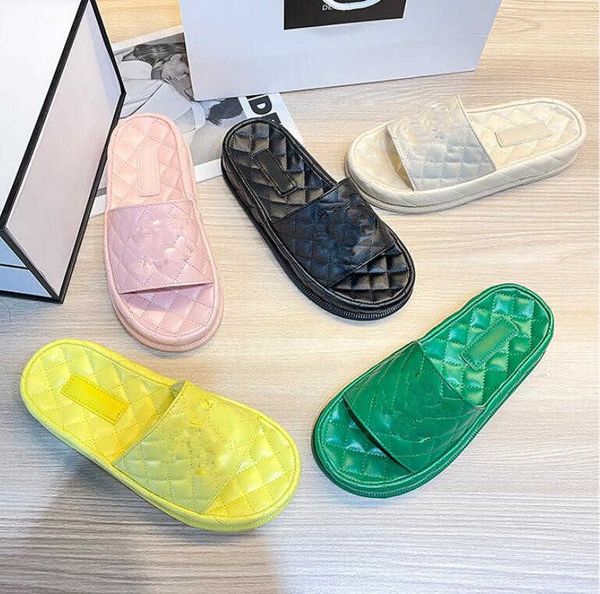 luxurys slipper slides for women fashion classic sandals platform thick bottoms beach lightweight slippers resorts platform embroidered c qu, Black
luxurys slipper slides for women fashion classic sandals platform thick bottoms beach lightweight slippers resorts platform embroidered c qu, Black