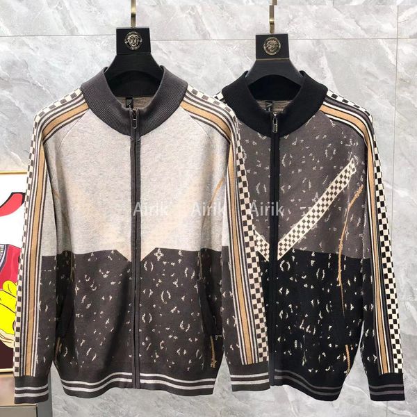 designer mens jacket spring autumn coat windrunner fashion hooded jackets sports windbreaker casual zipper coats man outerwear clothing 4lfr, Black;brown
designer mens jacket spring autumn coat windrunner fashion hooded jackets sports windbreaker casual zipper coats man outerwear clothing 4lfr, Black;brown