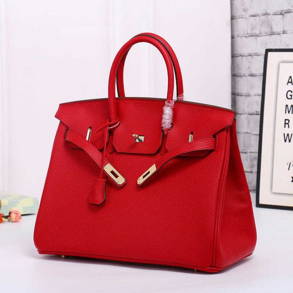 women's bag 2023 trend luxury designer fashion classic bag pattern leather women's handbag 50%off black white purses handbag
women's bag 2023 trend luxury designer fashion classic bag pattern leather women's handbag 50%off black white purses handbag