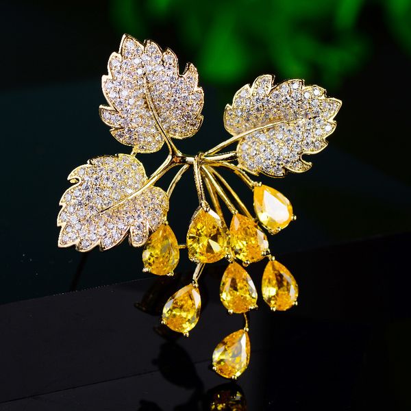 pins brooches fashion grape copper inlaid cubic zirconia brooch creative pin design clothing accessories year gift 230216, Gray
pins brooches fashion grape copper inlaid cubic zirconia brooch creative pin design clothing accessories year gift 230216, Gray