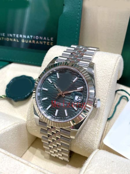 luxury wristwatch datejust 41 mint green motif dial 2023 watch 41mm ref 126334 men's automatic 2, Slivery;golden
luxury wristwatch datejust 41 mint green motif dial 2023 watch 41mm ref 126334 men's automatic 2, Slivery;golden