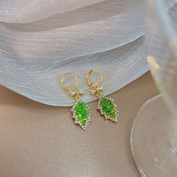 stud earrings for women green white colour love heart crystal earring new jewelry for mom gift, Golden;silver
stud earrings for women green white colour love heart crystal earring new jewelry for mom gift, Golden;silver