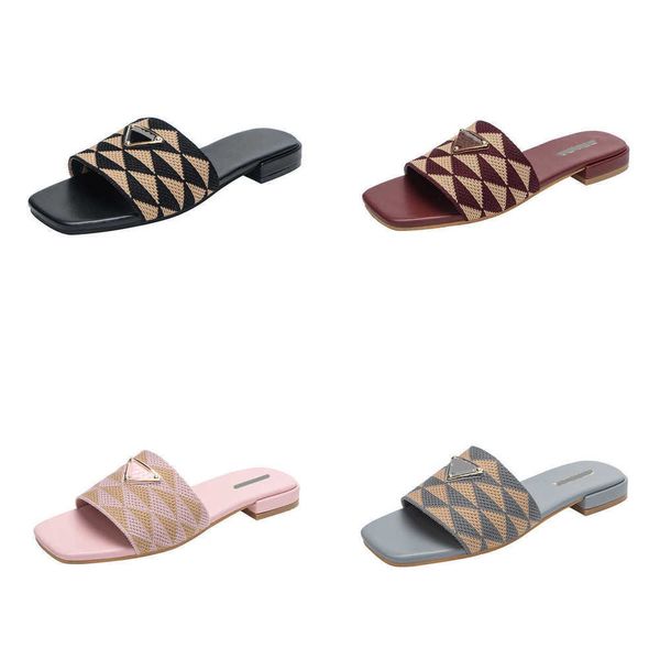 beach slippers embroidered fabric jacquard sandal slippers triangle logo slipper casual designer classic flat heel size eur36-42, Black
beach slippers embroidered fabric jacquard sandal slippers triangle logo slipper casual designer classic flat heel size eur36-42, Black