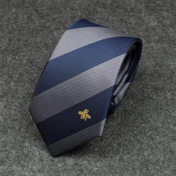 new style 2023 fashion brand men ties 100% silk jacquard classic woven handmade necktie for men wedding casual and business neck tie 665, Blue;purple
new style 2023 fashion brand men ties 100% silk jacquard classic woven handmade necktie for men wedding casual and business neck tie 665, Blue;purple