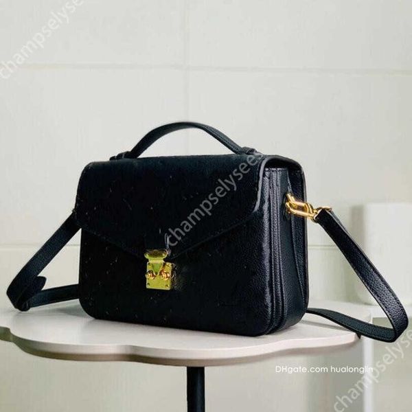 designer women bag handbag shoulder bags woman cross body fashion flower with date code serial number embossed patterns2023
designer women bag handbag shoulder bags woman cross body fashion flower with date code serial number embossed patterns2023