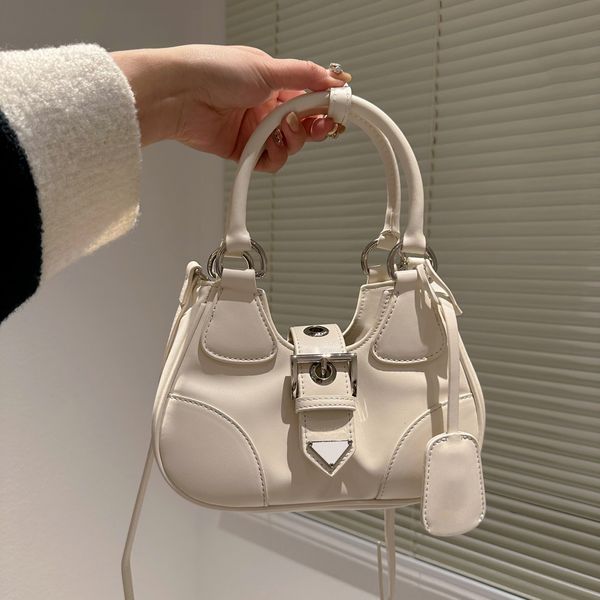 designer bags hand bags re-edition bag designer sports handbags elling wallet women bags handbag brand purses red schoolbag satchels white b
designer bags hand bags re-edition bag designer sports handbags elling wallet women bags handbag brand purses red schoolbag satchels white b