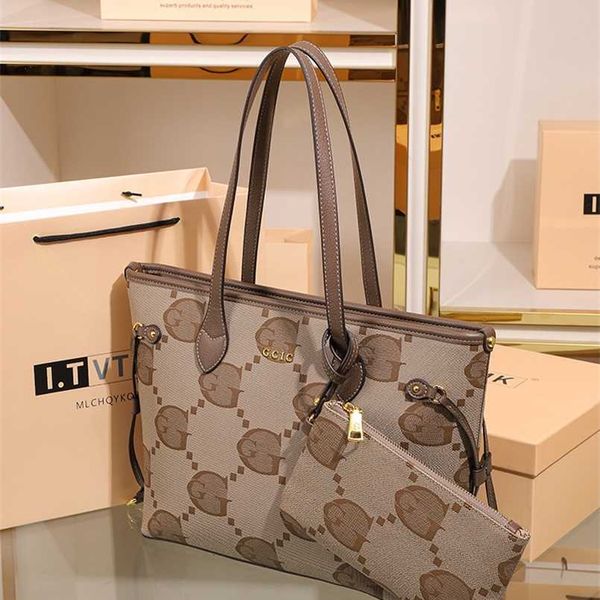 large capacity bag leather handbag commuter large bag premium multi-payer tote bag women's new
large capacity bag leather handbag commuter large bag premium multi-payer tote bag women's new