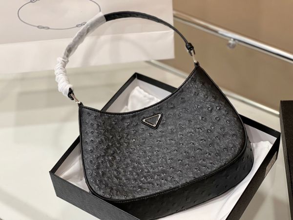 fashion designer's underarm handbag messenger bag women's shoulder bag handbag women's messenger bag evening handbag leisure
fashion designer's underarm handbag messenger bag women's shoulder bag handbag women's messenger bag evening handbag leisure
