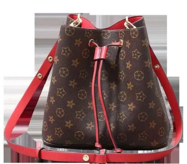 2023 design bucket bag genuine leather women handbag flower print sling shoulder drawstring crossbody purse crossbody bags
2023 design bucket bag genuine leather women handbag flower print sling shoulder drawstring crossbody purse crossbody bags