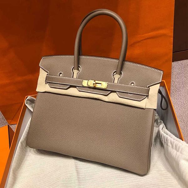 designers handbags herme birkin classic women's bag temperament large capacity wedding handbag lychee pattern layer cowhide lock bag ay
designers handbags herme birkin classic women's bag temperament large capacity wedding handbag lychee pattern layer cowhide lock bag ay