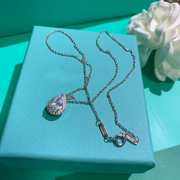 luxury fashion designer necklace european and american fashion simple water drop white stone necklace personality jewelry fashion trend good, Silver
luxury fashion designer necklace european and american fashion simple water drop white stone necklace personality jewelry fashion trend good, Silver