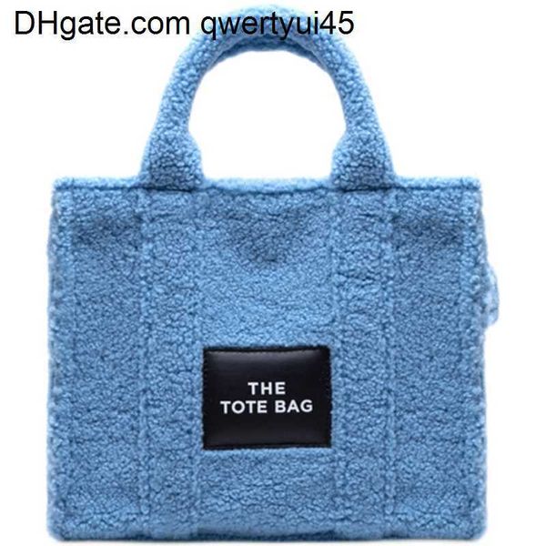 qwertyui45 shoulder bags bags luxury winter tote for women handbag brand faux fur shoulder crossbody designer female soft plush small purses
qwertyui45 shoulder bags bags luxury winter tote for women handbag brand faux fur shoulder crossbody designer female soft plush small purses