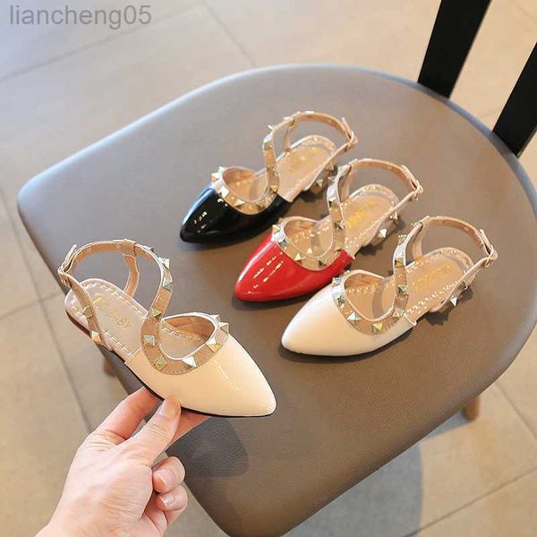 sandals girls sandals 2022 new fashion gladiator summer kids children elegant pu buckle strap rubber beach flat princess shoes w0217, Black;red
sandals girls sandals 2022 new fashion gladiator summer kids children elegant pu buckle strap rubber beach flat princess shoes w0217, Black;red