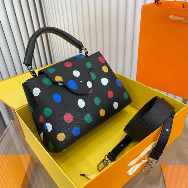 women tote shoulder bags crossbody handbags luxury genuine leather large capacity girl shopping bag purse with wxz-0216-170, Black;red
women tote shoulder bags crossbody handbags luxury genuine leather large capacity girl shopping bag purse with wxz-0216-170, Black;red