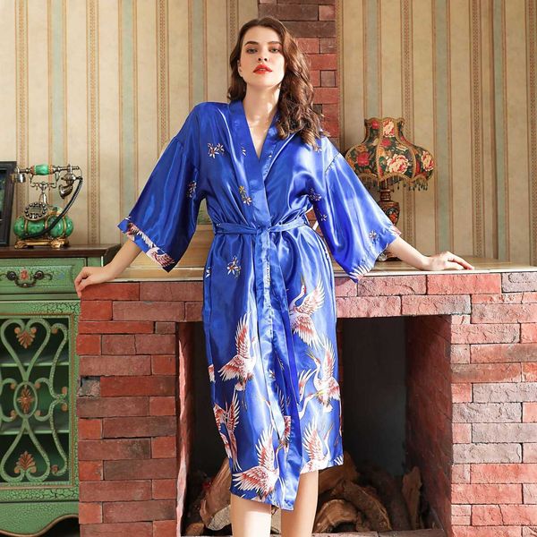 pajamas body warmer silk like nightgown women's mid autumn sleeves bride's morning gown long household crane pajamas, Black;red
pajamas body warmer silk like nightgown women's mid autumn sleeves bride's morning gown long household crane pajamas, Black;red