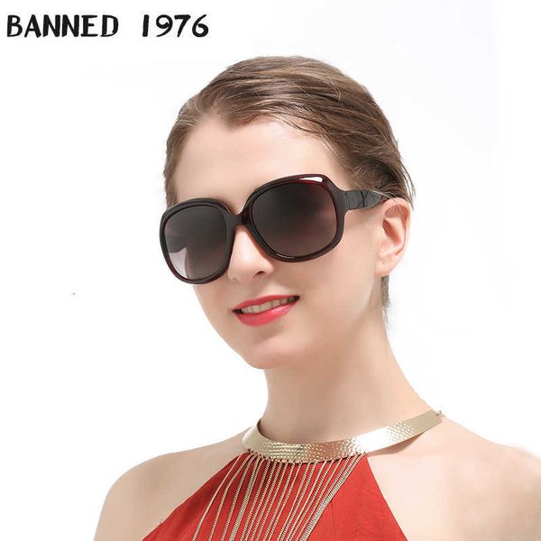 banned 1976 brand fashion sunglasses women luxury designer vintage sun glasses 2020 female rivet shades big frame style eyewear, White;black
banned 1976 brand fashion sunglasses women luxury designer vintage sun glasses 2020 female rivet shades big frame style eyewear, White;black