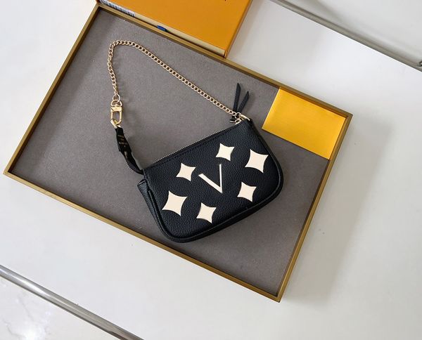 fashion designer wallets luxury purse mini pochette accessoires women clutch bags highs quality flower letter coin purses card holders with, Red;black
fashion designer wallets luxury purse mini pochette accessoires women clutch bags highs quality flower letter coin purses card holders with, Red;black
