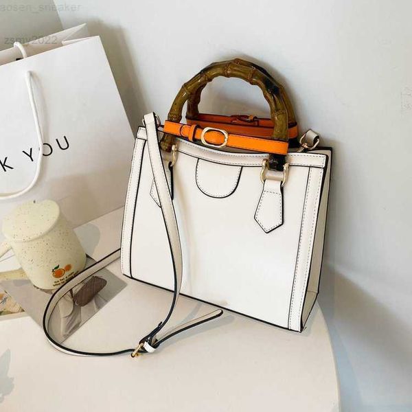 designer bamboo handle women handbag luxury designer crossbody bags for women quality bag 2021 purse female
designer bamboo handle women handbag luxury designer crossbody bags for women quality bag 2021 purse female