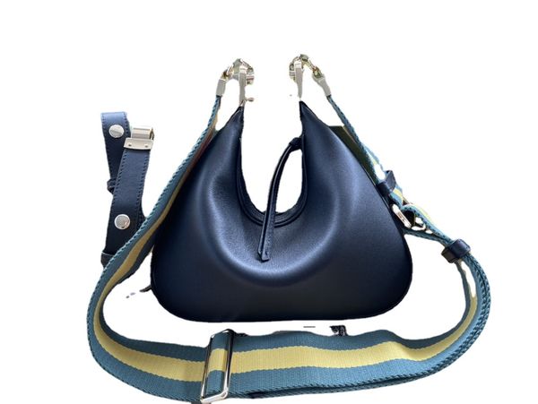 2023 fashion shopping bag tote designer one shoulder bag women's tote zipper purse leather luxury crossbody bag star same style
2023 fashion shopping bag tote designer one shoulder bag women's tote zipper purse leather luxury crossbody bag star same style