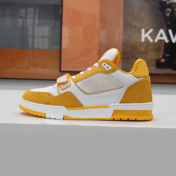 2023 suede calf leather shoes designer men trainer sneaker women leather printing embossed grained rubber outdoor runner shoe 35-46 with box, Black
2023 suede calf leather shoes designer men trainer sneaker women leather printing embossed grained rubber outdoor runner shoe 35-46 with box, Black