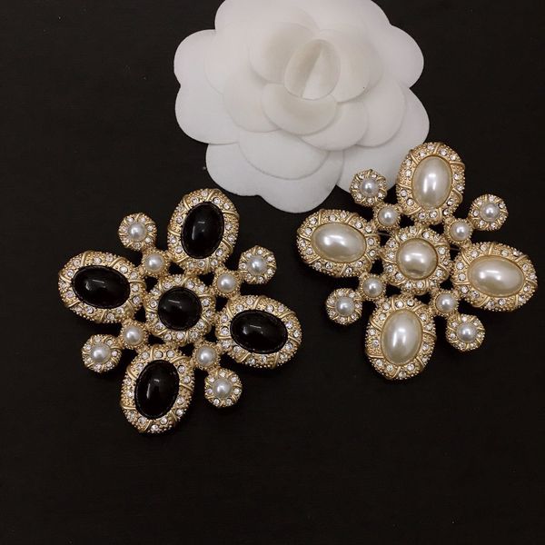 pins brooches inbrand luxury snowflake pearl brooch inlaid with steel glittering full of gold 230216, Gray
pins brooches inbrand luxury snowflake pearl brooch inlaid with steel glittering full of gold 230216, Gray