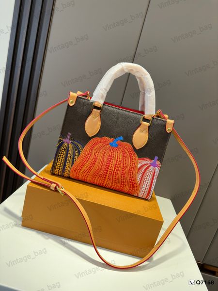 onthego tote bag 2023 yayoi kusama women handle bags pumpkin monograms shoulder bag purse designer crossbody bags 3 size
onthego tote bag 2023 yayoi kusama women handle bags pumpkin monograms shoulder bag purse designer crossbody bags 3 size