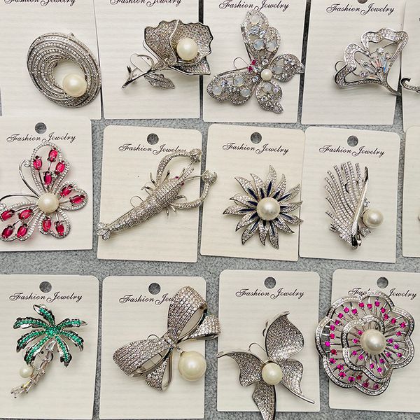 pins brooches 10 pcslot animal style cubic zirconia butterfly women's summer fashion fancy bowknot for party yiwu stock 230216, Gray
pins brooches 10 pcslot animal style cubic zirconia butterfly women's summer fashion fancy bowknot for party yiwu stock 230216, Gray