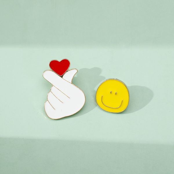 japan korea ins cartoon round smile face brooches for women hand heart gesture badge gold plated alloy pins student clothes accessories, Gray
japan korea ins cartoon round smile face brooches for women hand heart gesture badge gold plated alloy pins student clothes accessories, Gray