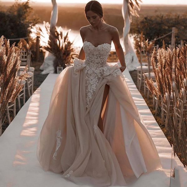 party dresses romantic champagne wedding lace vintage gowns split side corset back plus size boho bride dress turkey mariage 230217, White;black
party dresses romantic champagne wedding lace vintage gowns split side corset back plus size boho bride dress turkey mariage 230217, White;black