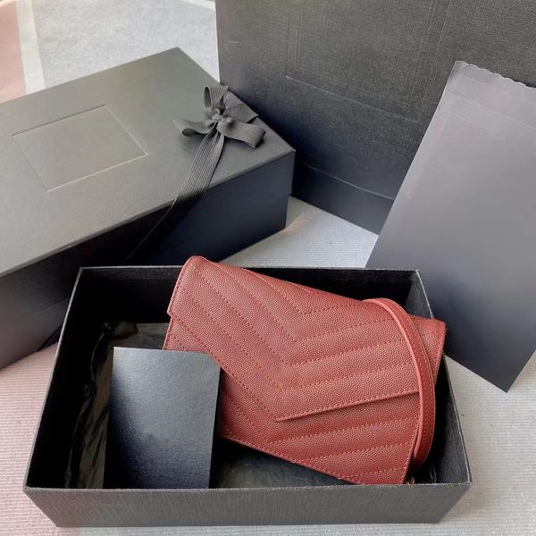 women's bag fashion casual simple beautiful high-end quality envelope bag model number 393953
women's bag fashion casual simple beautiful high-end quality envelope bag model number 393953