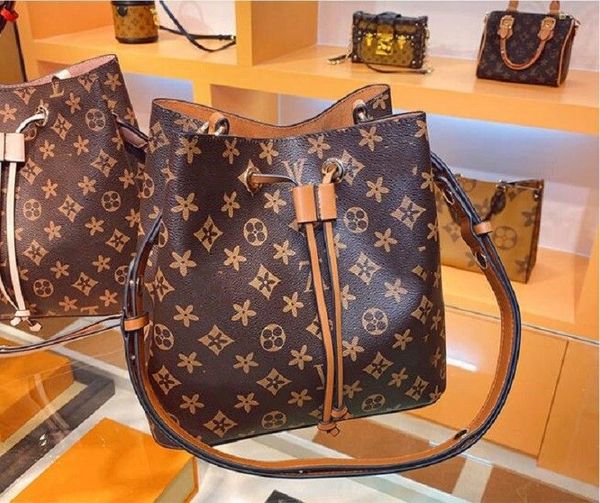women designers sale handbag womens bags handbags wallets for leather chain bag crossbody and shoulder bucket bags
women designers sale handbag womens bags handbags wallets for leather chain bag crossbody and shoulder bucket bags