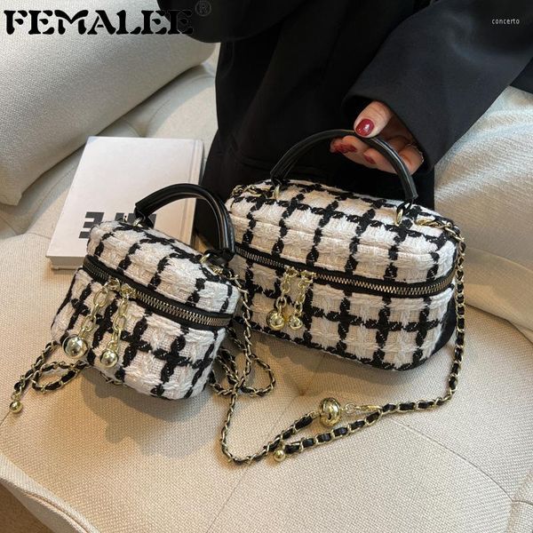 shoulder bags knitting chains purse luxury small woven handbags tweed women box hand woolen zipper messenger
shoulder bags knitting chains purse luxury small woven handbags tweed women box hand woolen zipper messenger