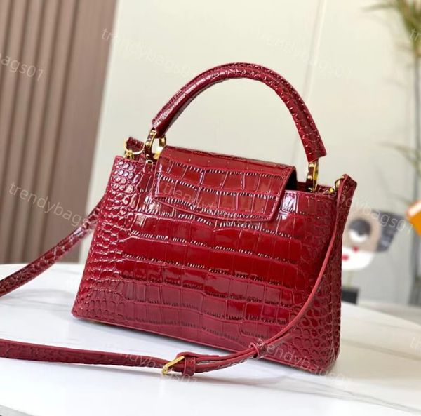 luxury handbag designers bags women wallet tote shoulder bag leather design large capacity money beach camera messenger bags classic style l
luxury handbag designers bags women wallet tote shoulder bag leather design large capacity money beach camera messenger bags classic style l