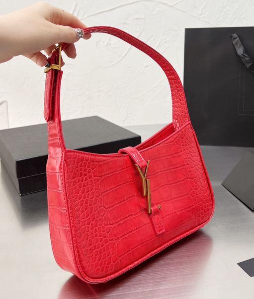 women cleo handbags shoulder bag leather underarm bags quality leather advanced fashion lady purses handbags
women cleo handbags shoulder bag leather underarm bags quality leather advanced fashion lady purses handbags