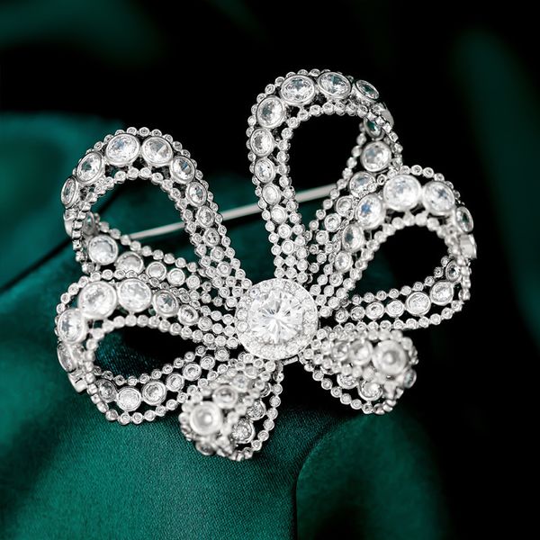 pins brooches highgrade luxury flower brooch corsage microinlaid aaa zircon hollow bowknot pin for women ol accessories 230216, Gray
pins brooches highgrade luxury flower brooch corsage microinlaid aaa zircon hollow bowknot pin for women ol accessories 230216, Gray