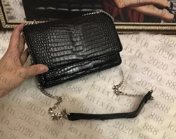 luxurys designers loulou bags female crocodile skin envelope tassel handbags woc chain bag women clutch classic shoulder bags flip leather c
luxurys designers loulou bags female crocodile skin envelope tassel handbags woc chain bag women clutch classic shoulder bags flip leather c