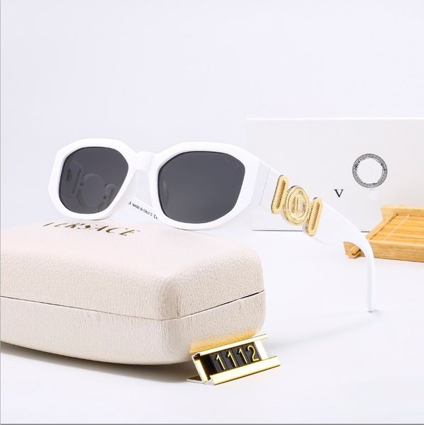luxury designer polarized sunglasses versage man woman personality goggle beach sun glasses retro small frame luxury design uv400 with box q, White;black
luxury designer polarized sunglasses versage man woman personality goggle beach sun glasses retro small frame luxury design uv400 with box q, White;black