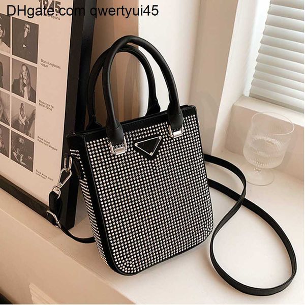 qwertyui45 shoulder bags bag women new texture handbags rhinestone bucket fashion tote crossbody s with diamonds vertical square s 021723h
qwertyui45 shoulder bags bag women new texture handbags rhinestone bucket fashion tote crossbody s with diamonds vertical square s 021723h