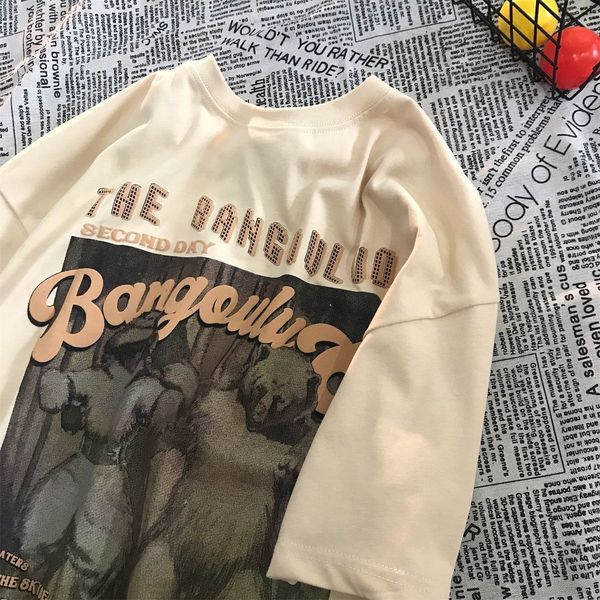 women's tshirt american hiphop retro bear walking short sleeved tshirt for men and women ins summer loose casual cotton lovers y2k 2302, White
women's tshirt american hiphop retro bear walking short sleeved tshirt for men and women ins summer loose casual cotton lovers y2k 2302, White