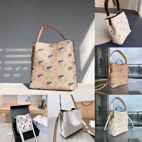 r bag handbags women shoulder bags charlie quality printed leather handbags women's purse large handbag various styles flowers cherry b
r bag handbags women shoulder bags charlie quality printed leather handbags women's purse large handbag various styles flowers cherry b