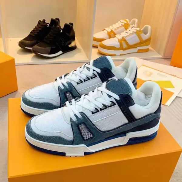 casual shoes lace-up running trainers woman shoe men women travel leather fashion lady flat designer letters platform sneaker 100% cowhide l, Black
casual shoes lace-up running trainers woman shoe men women travel leather fashion lady flat designer letters platform sneaker 100% cowhide l, Black