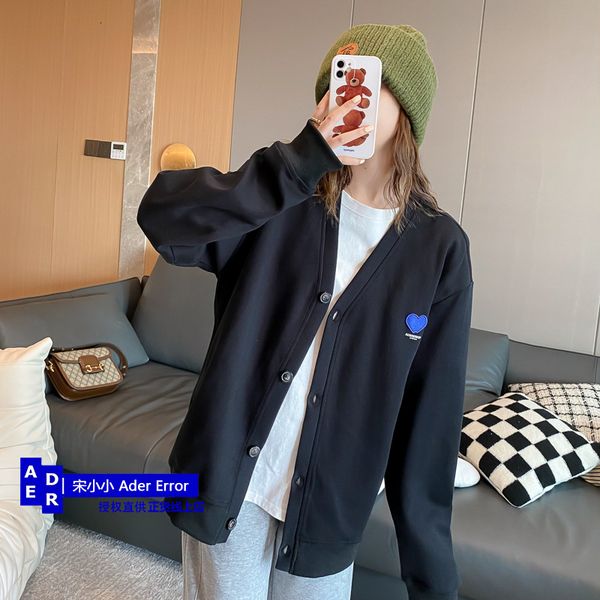 women s knits tees korean spring and autumn love embroidery v neck cardigan relaxed casual coat men women couple 230217, White
women s knits tees korean spring and autumn love embroidery v neck cardigan relaxed casual coat men women couple 230217, White