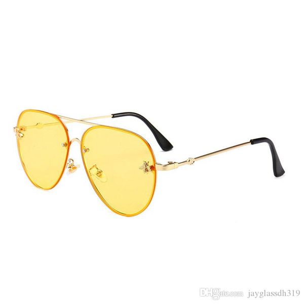 2023 brand design sunglasses women men designer good quality fashion metal oversized sun glasses vintage female male uv400301v, White;black
2023 brand design sunglasses women men designer good quality fashion metal oversized sun glasses vintage female male uv400301v, White;black