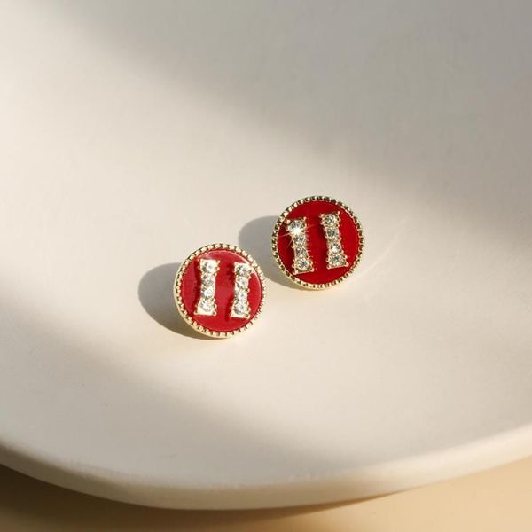 women's earrings, designer jewelry earrings, fashionable letter earrings, luxury style, small fragrant wind studded earrings h, Golden;silver
women's earrings, designer jewelry earrings, fashionable letter earrings, luxury style, small fragrant wind studded earrings h, Golden;silver