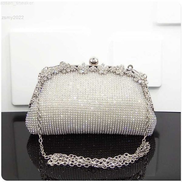 shinny luxury clutch bag glitter wedding evening bags with rhinestone shoulder bags small handbags hobos fashion party pouch
shinny luxury clutch bag glitter wedding evening bags with rhinestone shoulder bags small handbags hobos fashion party pouch