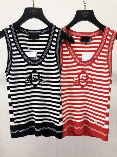 204 2023 runway spring summer women sweater pink brand same style sweater sleeveless crew neck fashion clothes si, White;black
204 2023 runway spring summer women sweater pink brand same style sweater sleeveless crew neck fashion clothes si, White;black