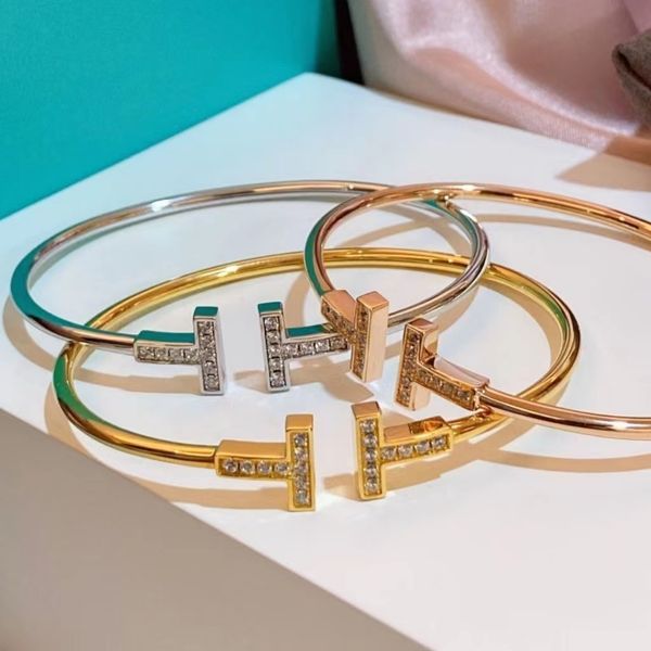 ladies bracelet gold designer bracelet women charm bracelet trend fashion studded with diamonds bracelets boutique gift jewelry, Black
ladies bracelet gold designer bracelet women charm bracelet trend fashion studded with diamonds bracelets boutique gift jewelry, Black