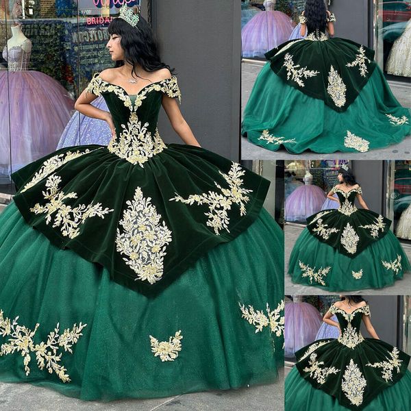 emerald green velvet mexican quinceanera dresses 2023 ball gown gold applique off shoulder sweet 15 dress vintage vestidos de xv charro form, Blue;red
emerald green velvet mexican quinceanera dresses 2023 ball gown gold applique off shoulder sweet 15 dress vintage vestidos de xv charro form, Blue;red