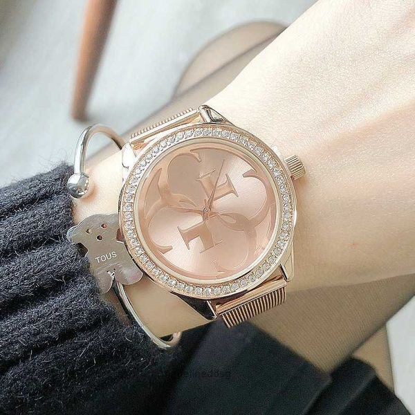 women's watches watch fire men's sports watch luxury diamond inlaid women's watch bangle watch, Slivery;golden
women's watches watch fire men's sports watch luxury diamond inlaid women's watch bangle watch, Slivery;golden